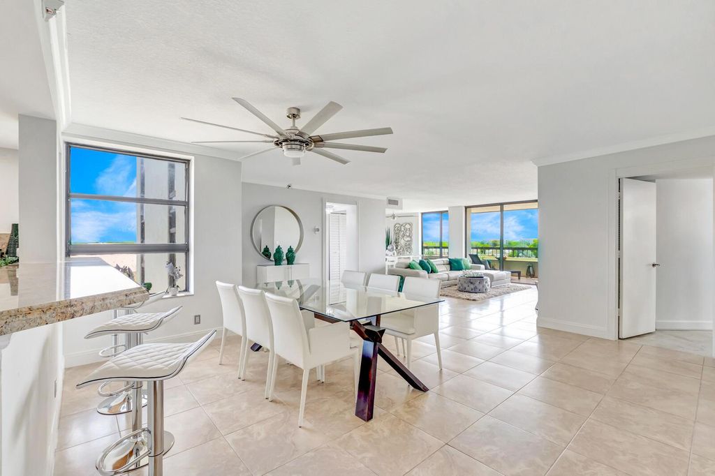 Photo of 6372 La Costa Drive #602, Boca Raton, FL 33433 (MLS # R11089305)