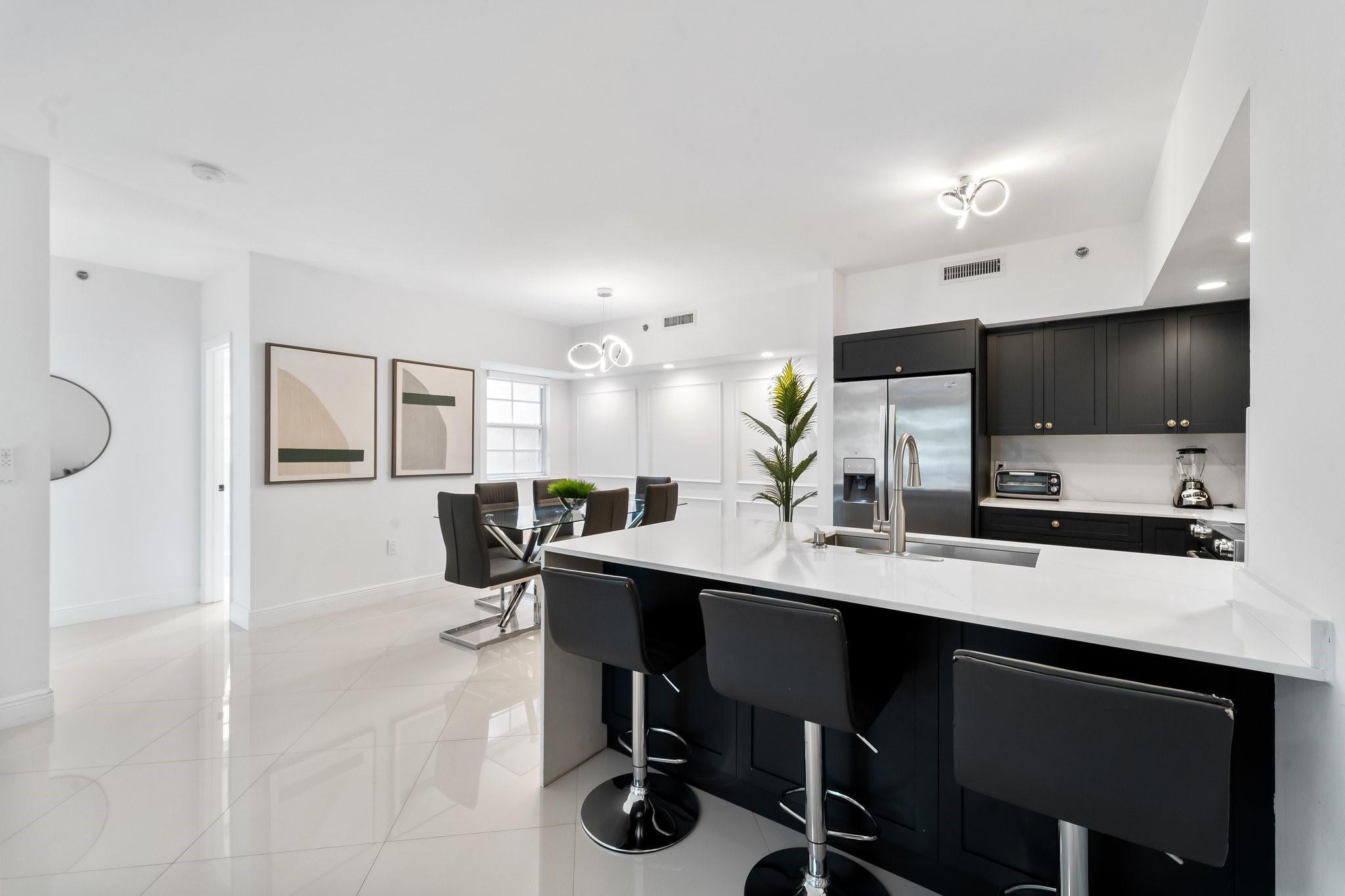 THE YACHT CLUB AT AVENTURA CONDO - Residential Lease