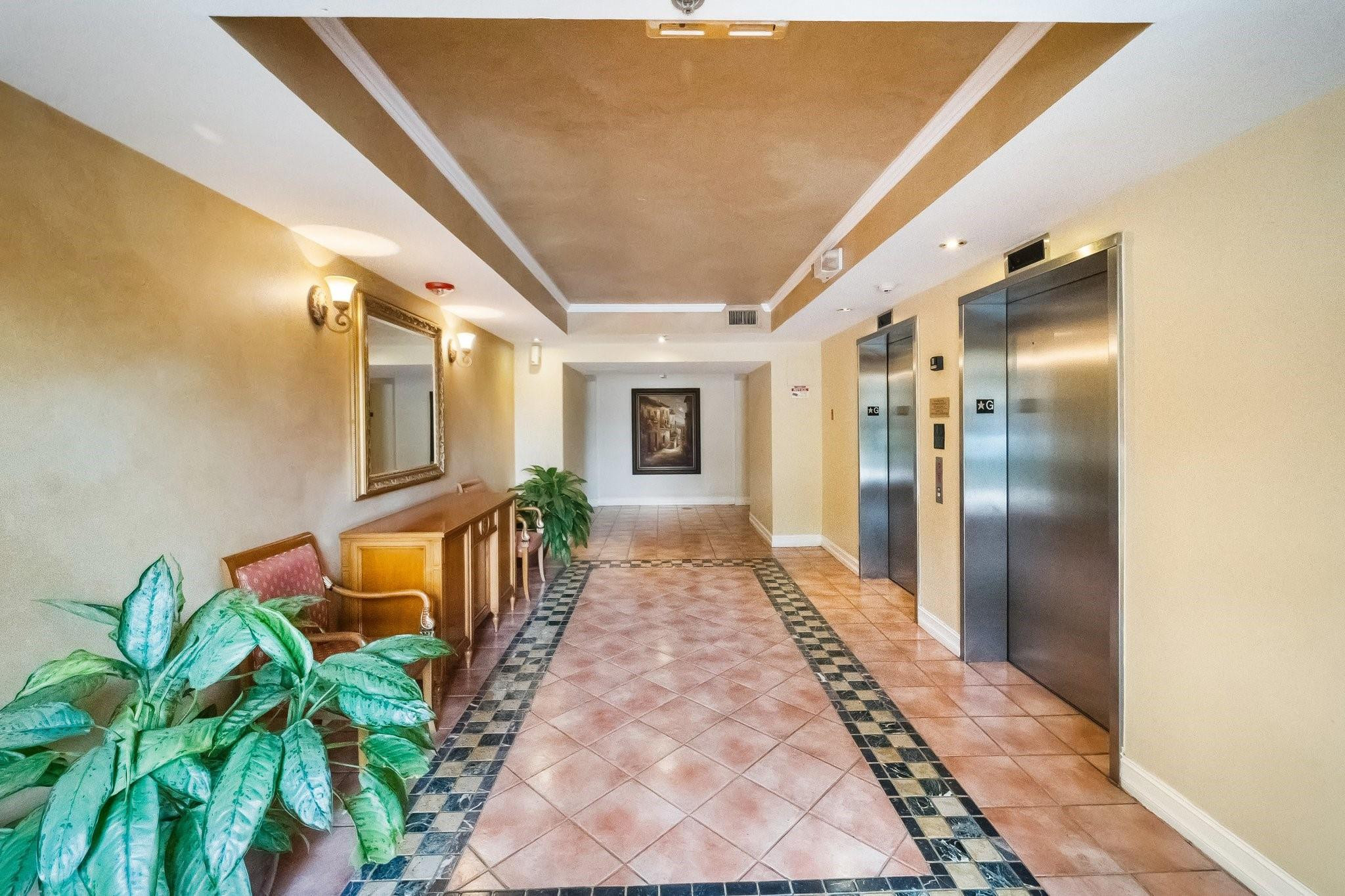 THE YACHT CLUB AT AVENTURA CONDO - Residential Lease