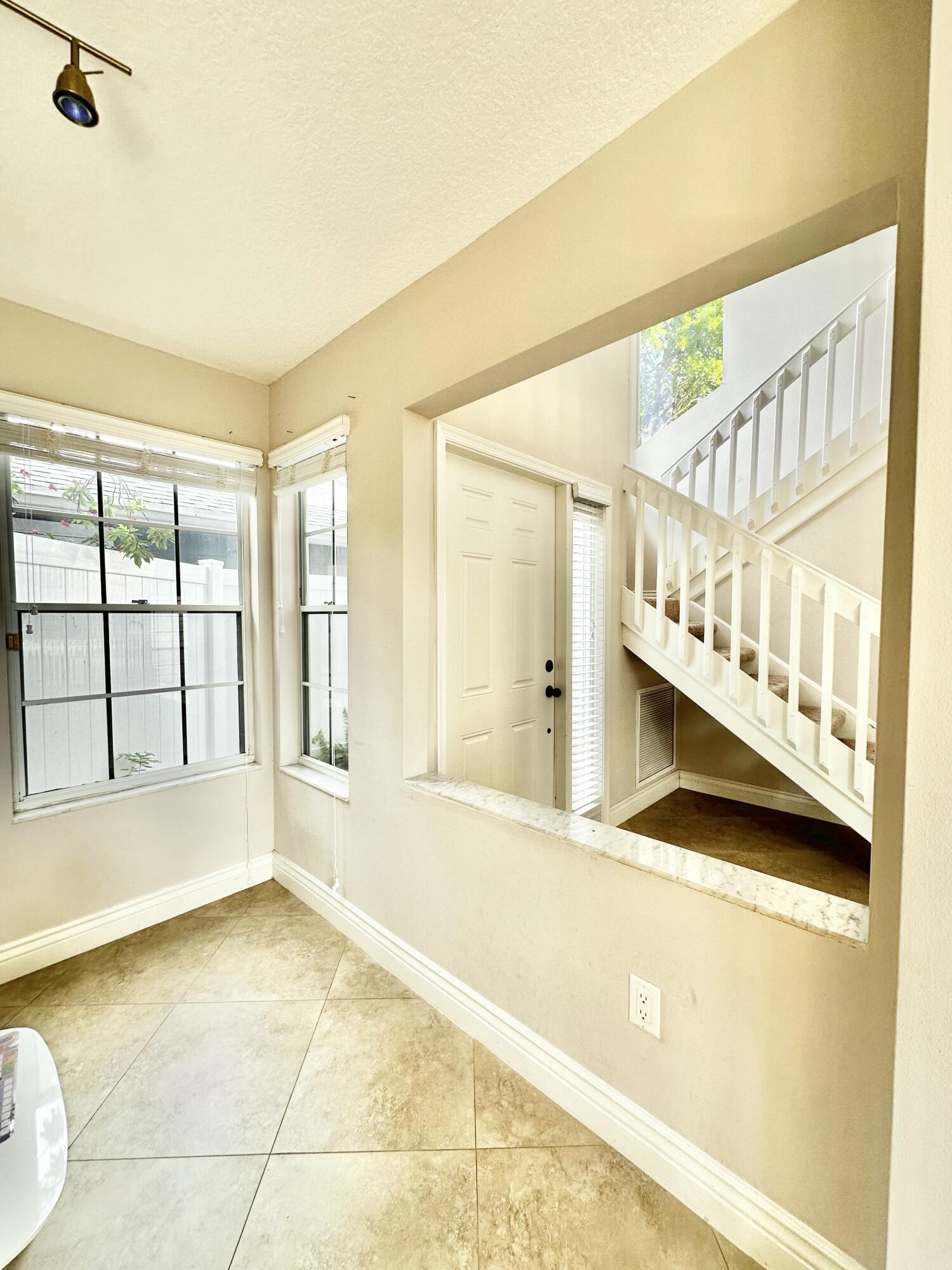 FAIRFIELD AT BOCA 1 OF CEDAR GROVE - Residential