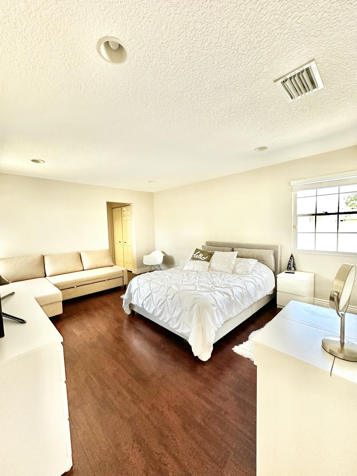 FAIRFIELD AT BOCA 1 OF CEDAR GROVE - Residential