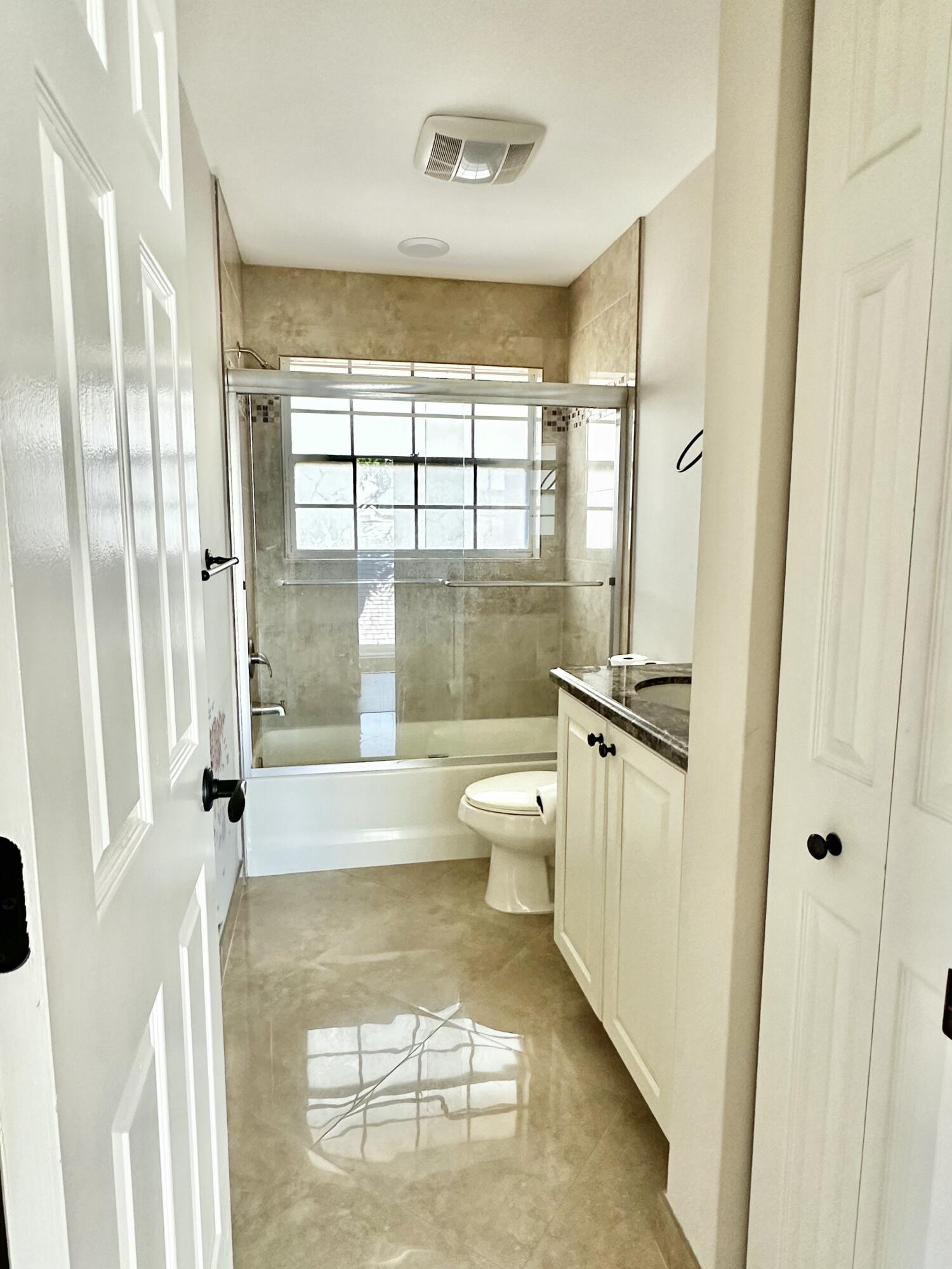 FAIRFIELD AT BOCA 1 OF CEDAR GROVE - Residential