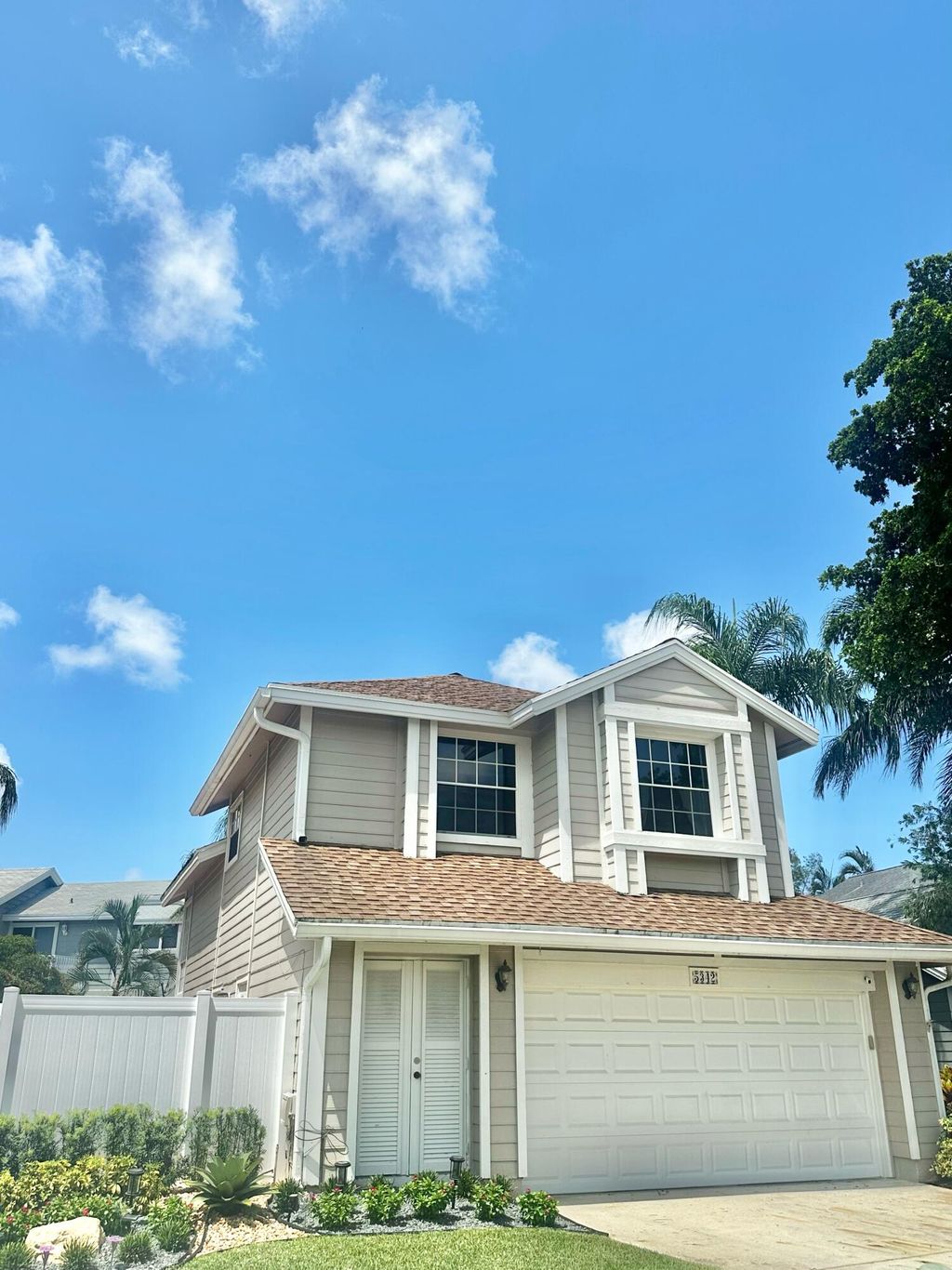 Photo of 5342 Park Place Circle, Boca Raton, FL 33486 (MLS # B26007511)