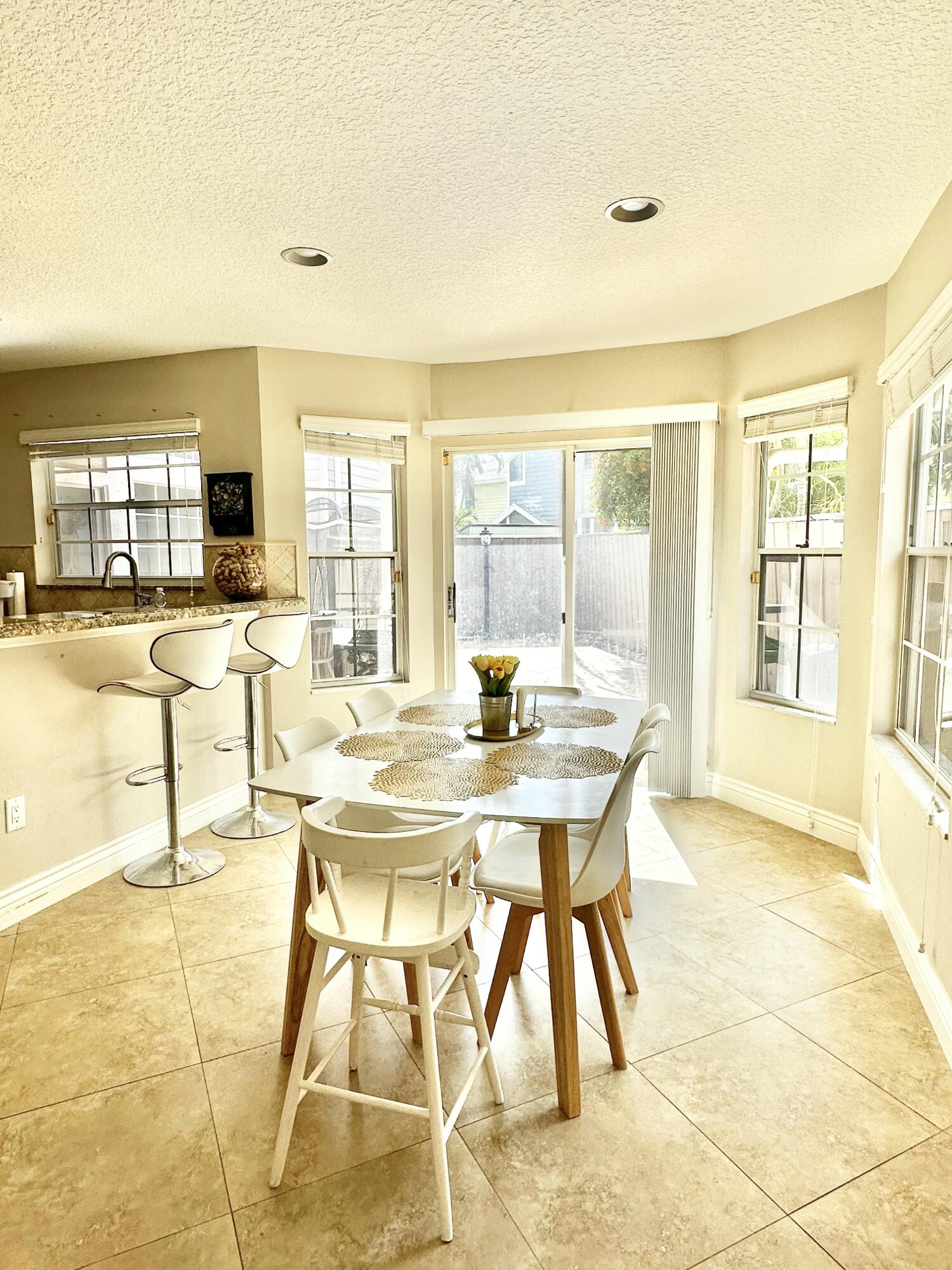 FAIRFIELD AT BOCA 1 OF CEDAR GROVE - Residential