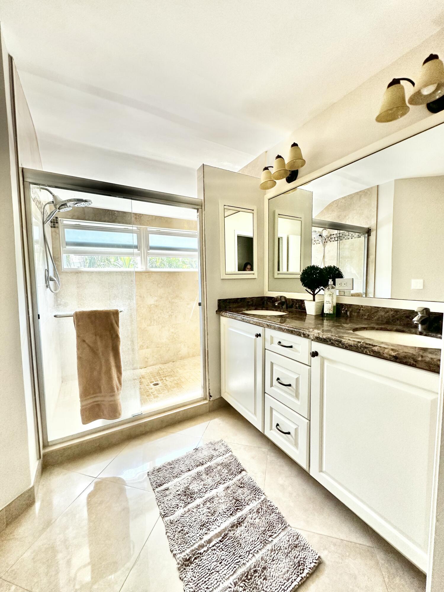 FAIRFIELD AT BOCA 1 OF CEDAR GROVE - Residential