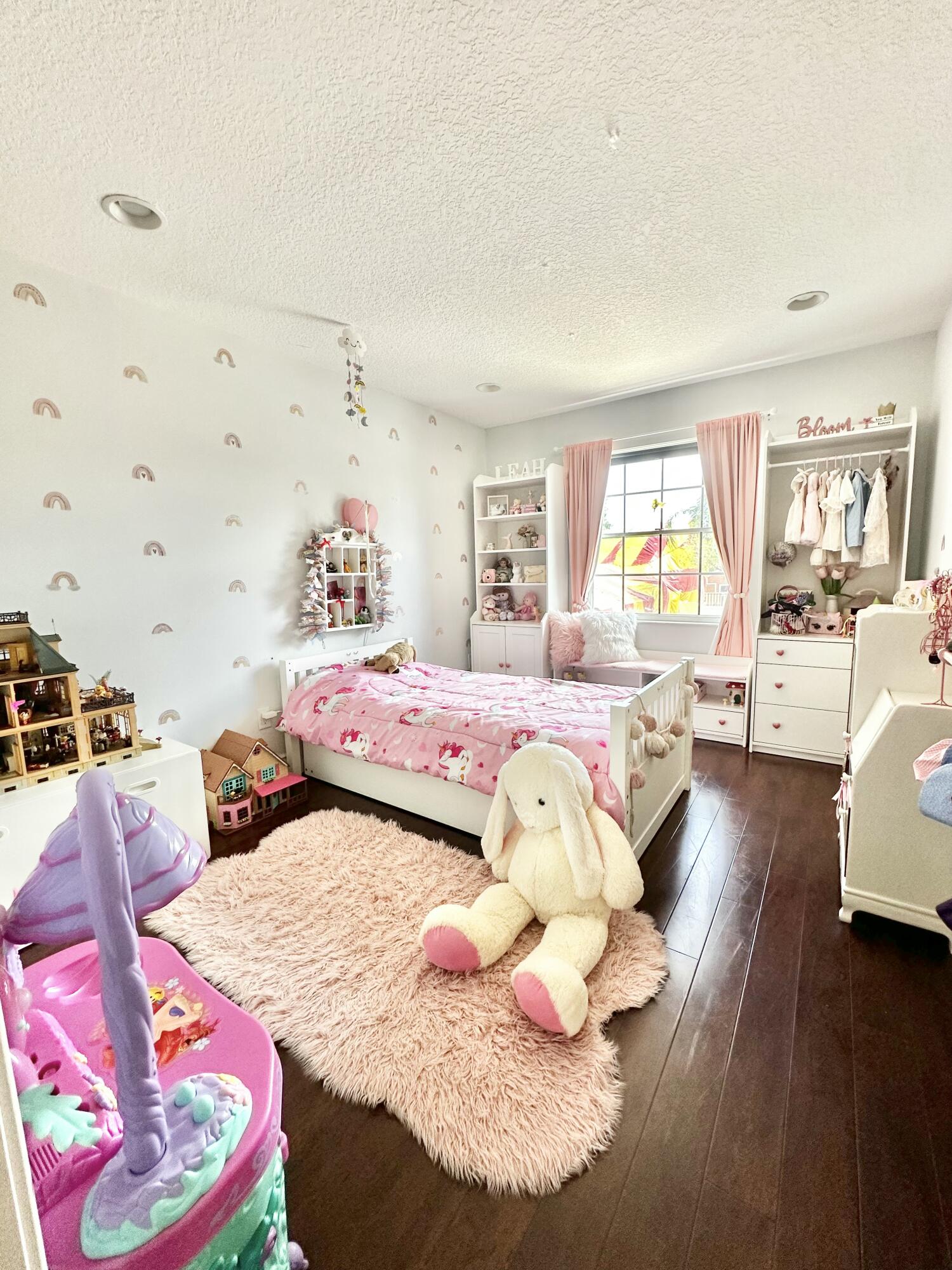 FAIRFIELD AT BOCA 1 OF CEDAR GROVE - Residential