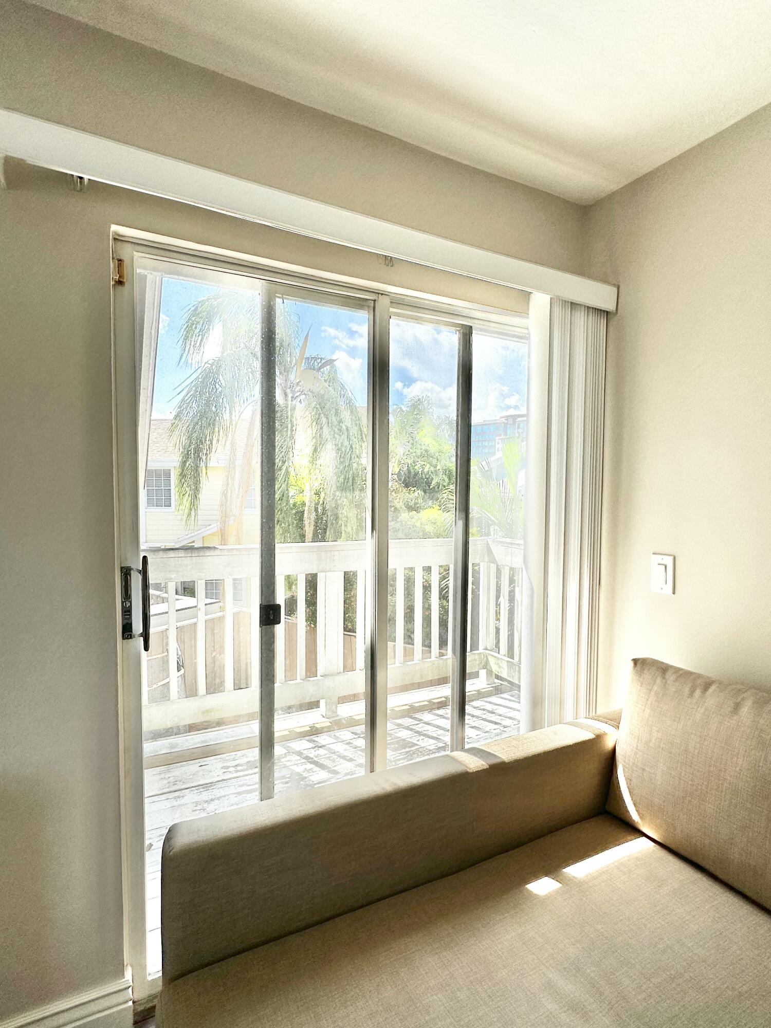 FAIRFIELD AT BOCA 1 OF CEDAR GROVE - Residential