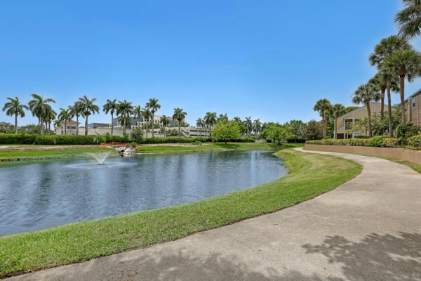 FAIRFIELD AT BOCA 1 OF CEDAR GROVE - Residential