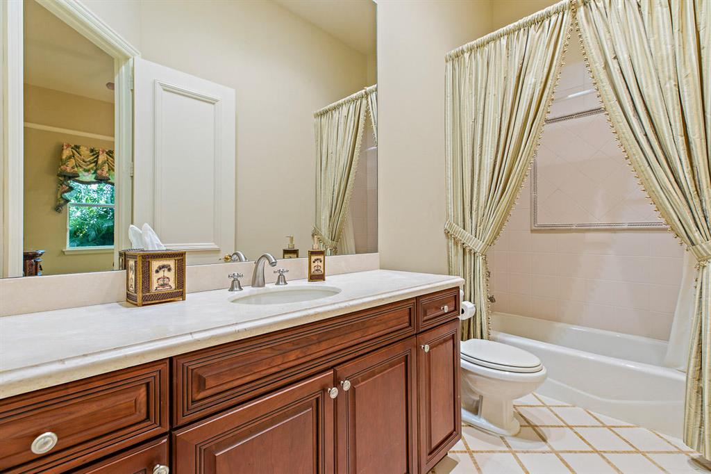 Admirals Cove - Residential