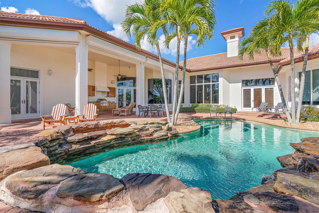 Admirals Cove - Residential