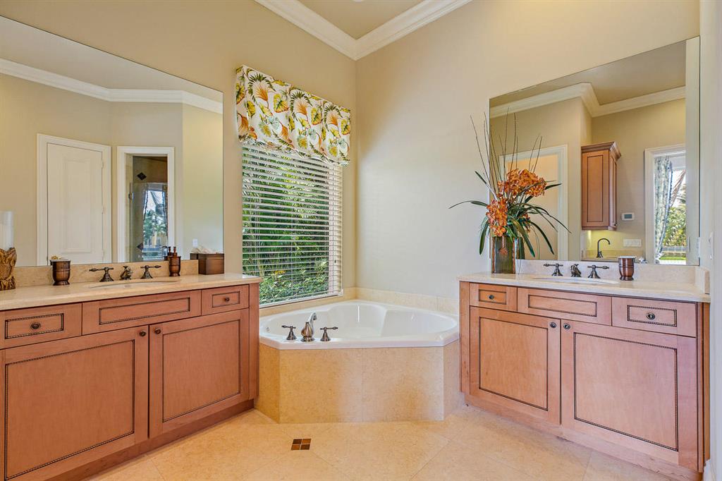 Admirals Cove - Residential