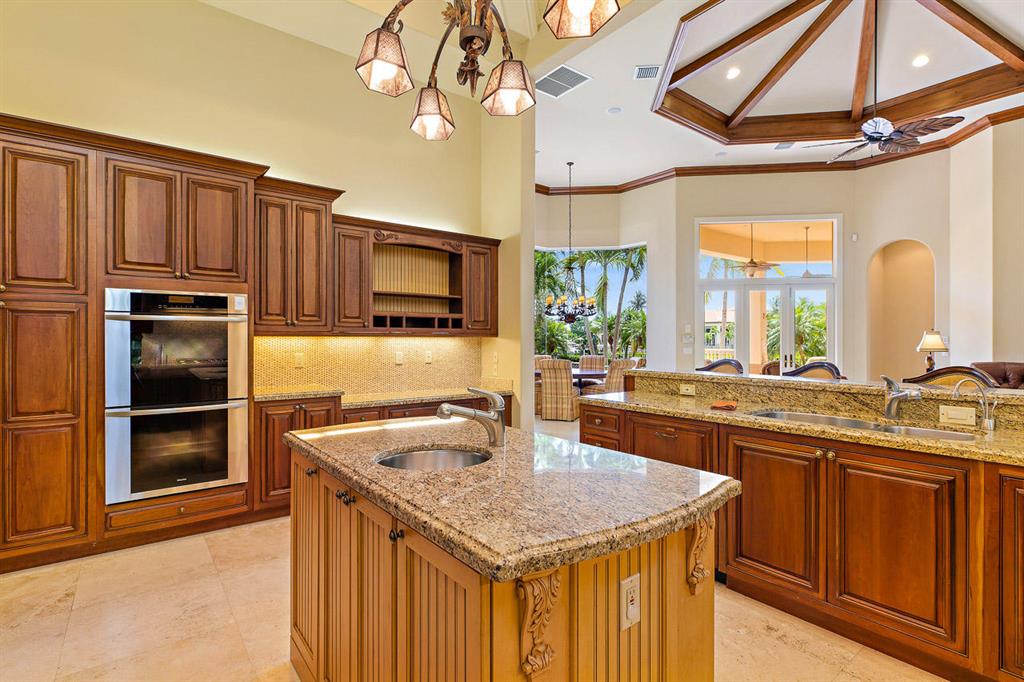 Admirals Cove - Residential