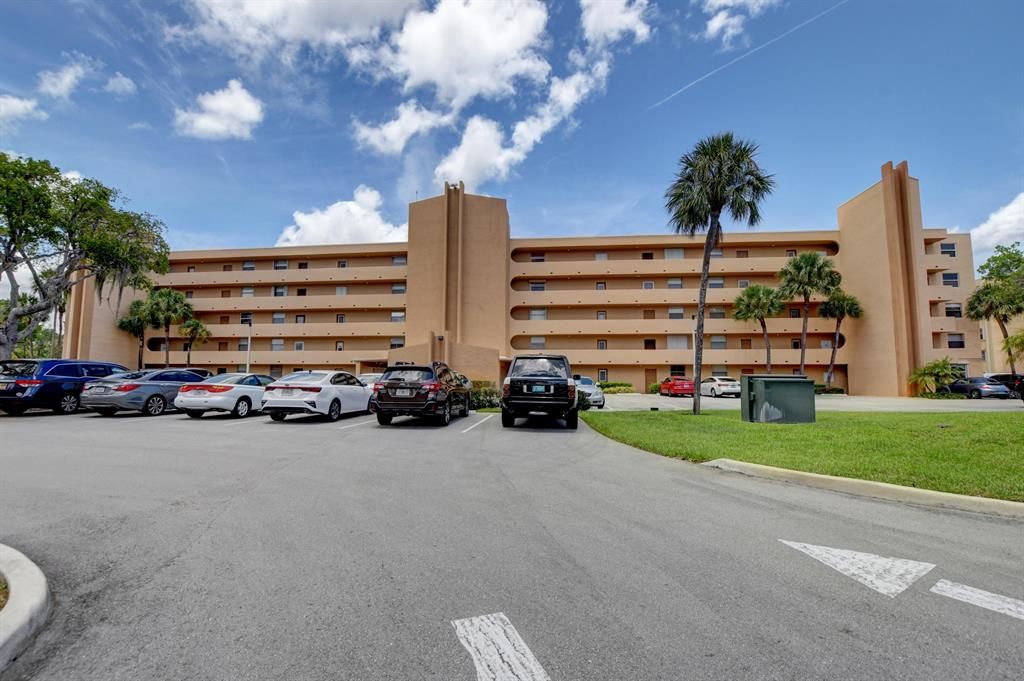 Photo of 299 NW 52nd Terrace #2170, Boca Raton, FL 33487 (MLS # R10717147)
