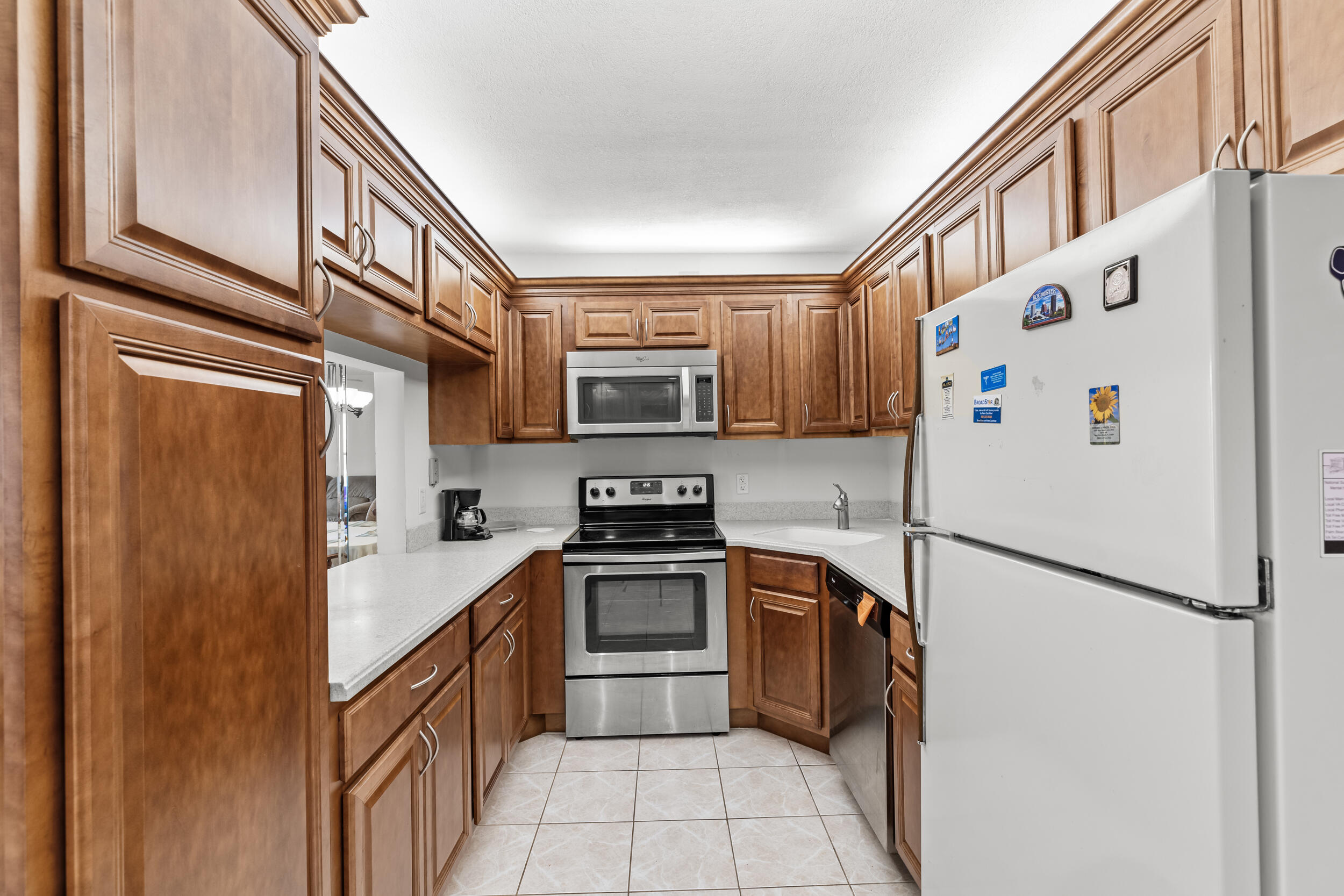 PALM CLUB WEST VILLAGE 1 CONDO - Residential