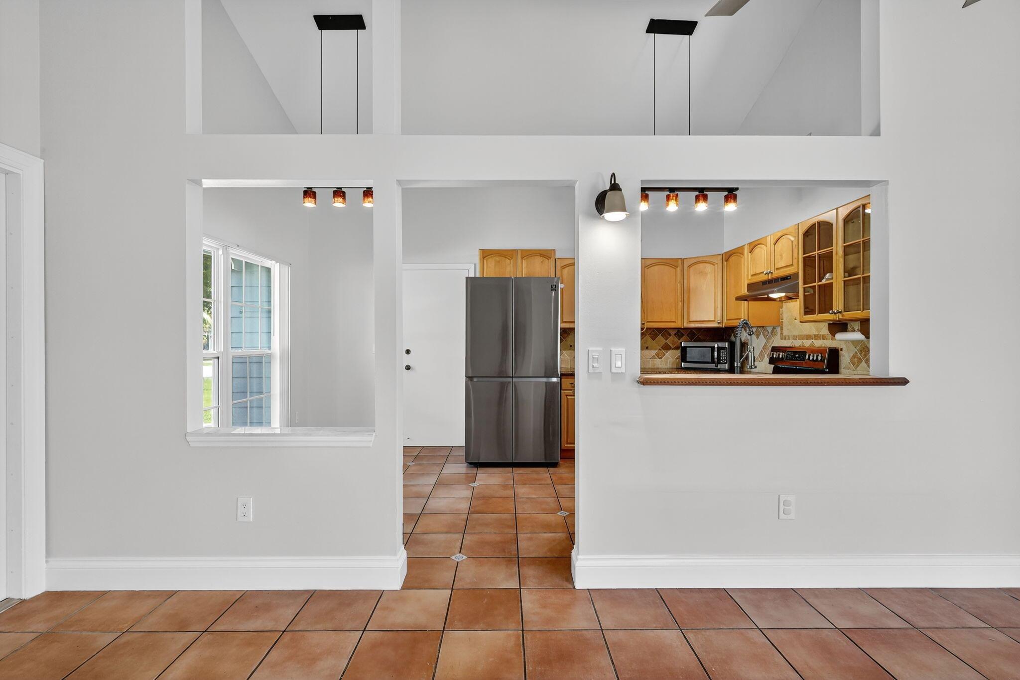 TARTAN LAKES 2 - Residential Lease