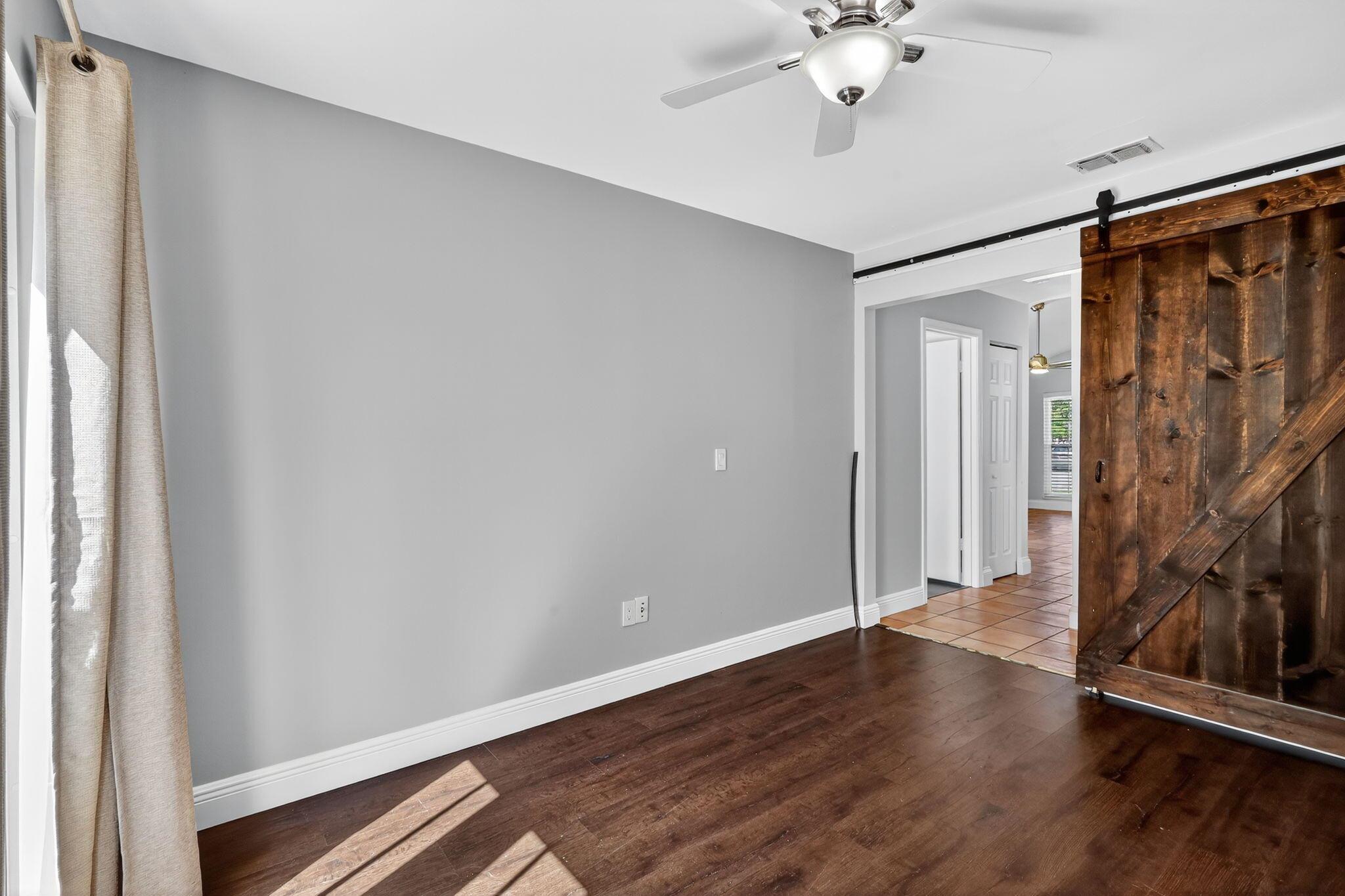 TARTAN LAKES 2 - Residential Lease