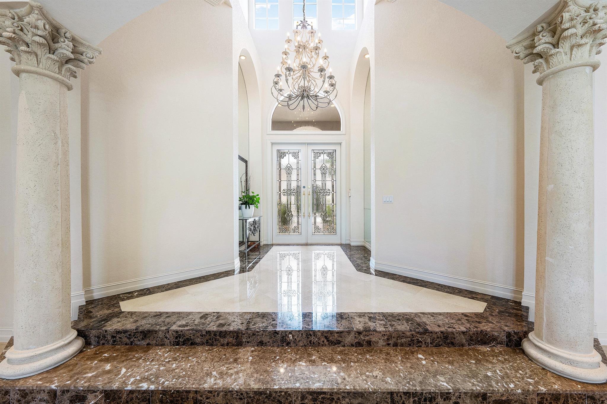 MIZNER LAKE ESTATES - Residential