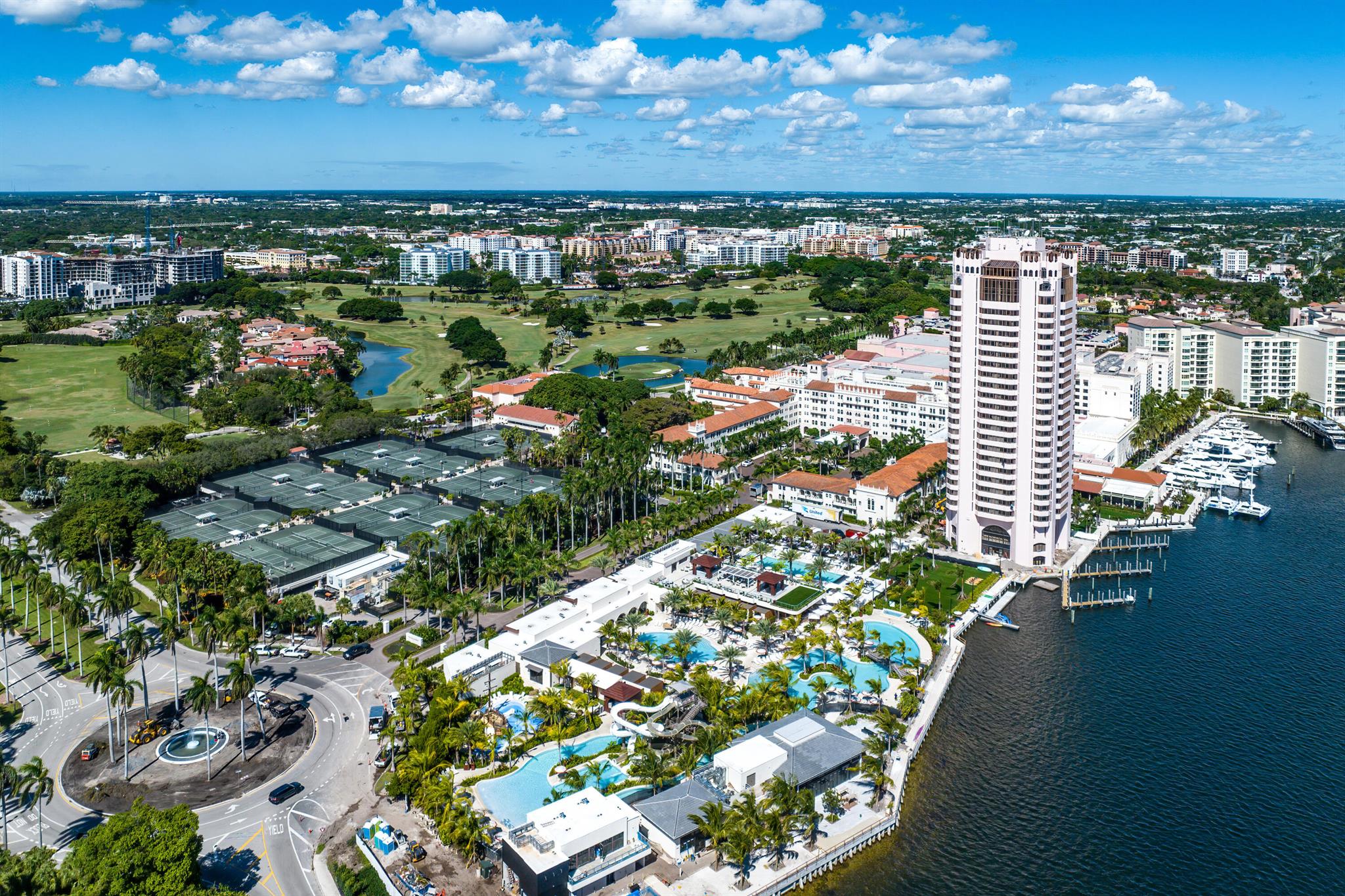 MIZNER LAKE ESTATES - Residential