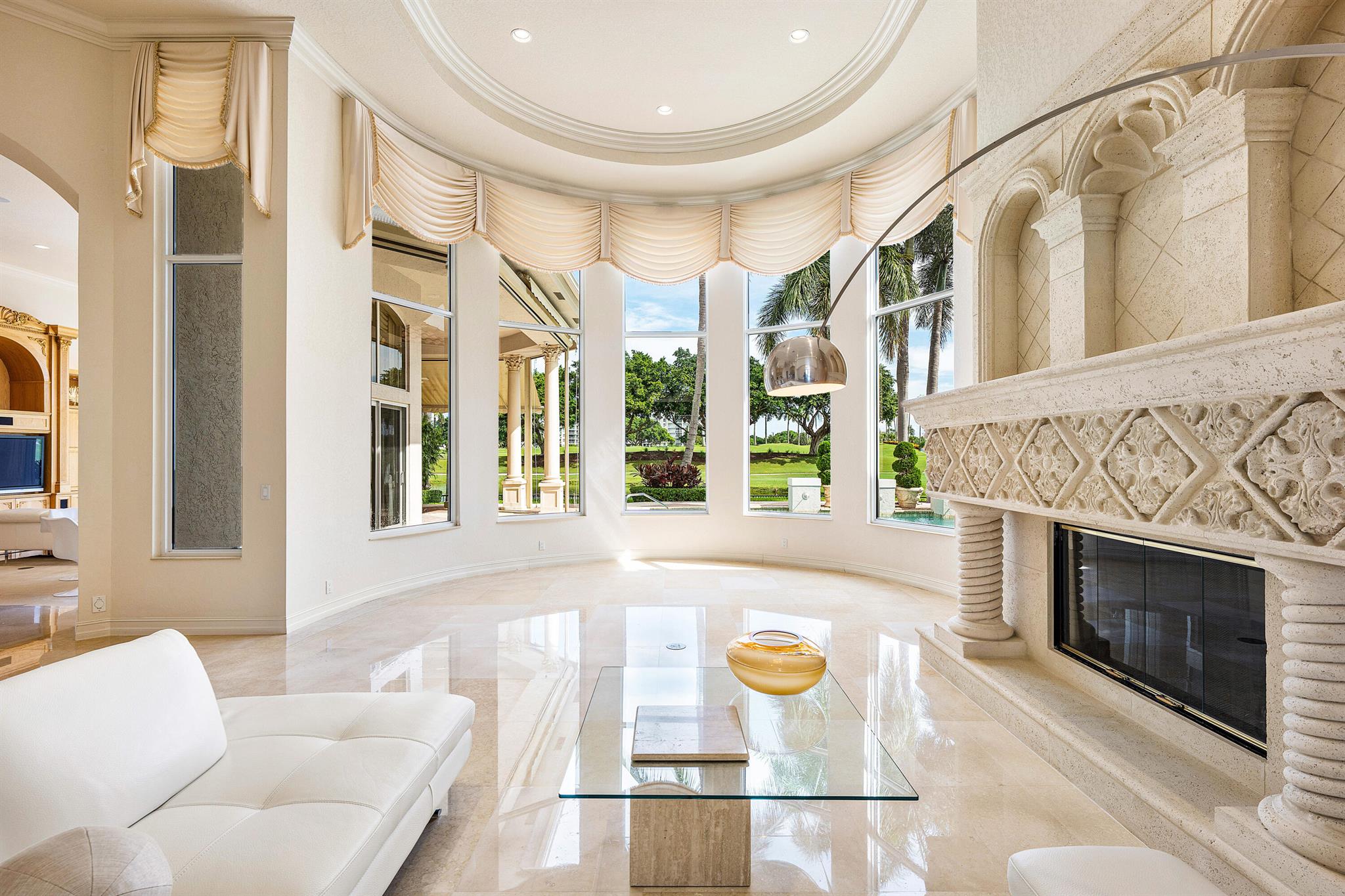 MIZNER LAKE ESTATES - Residential
