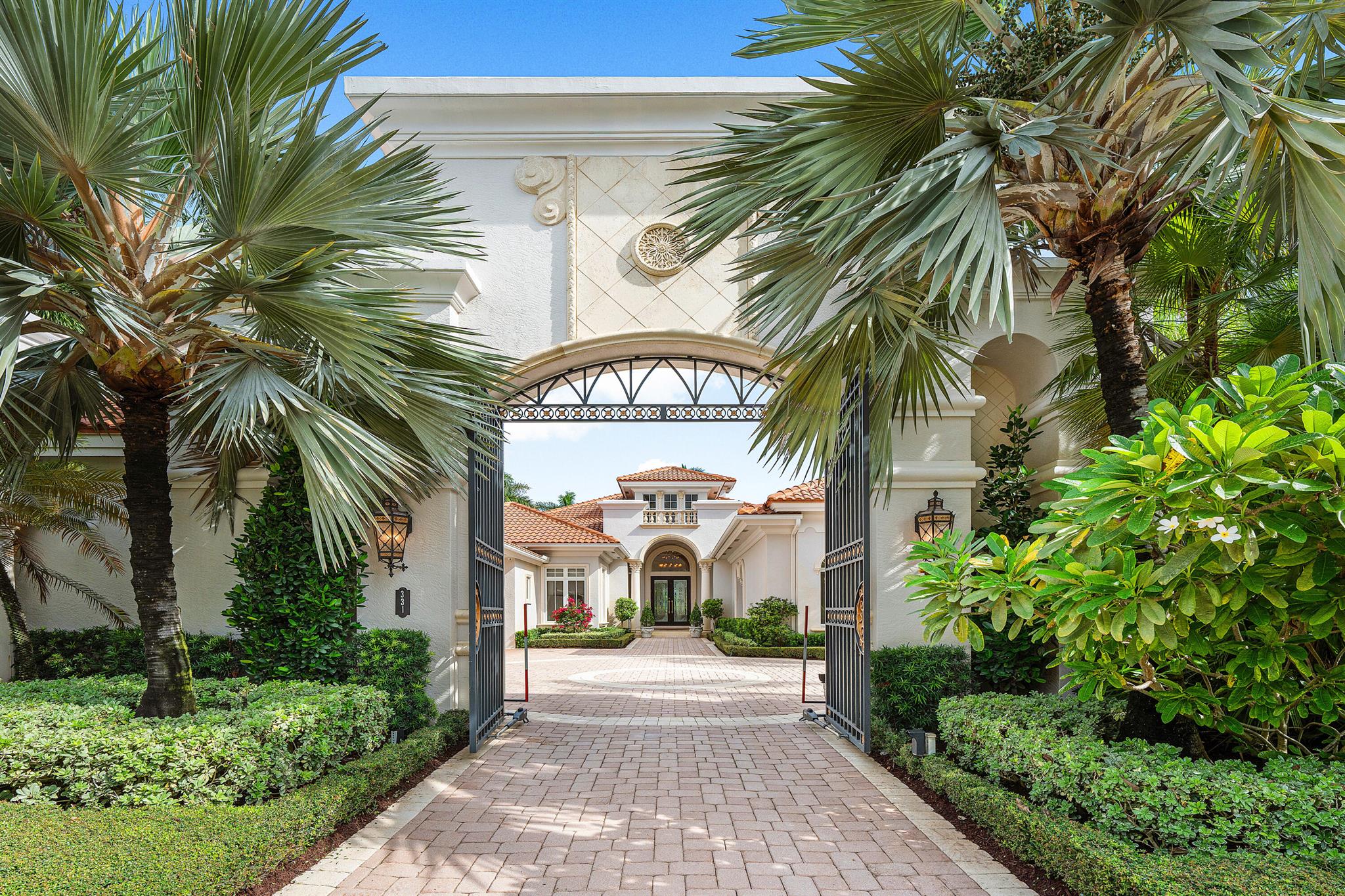 MIZNER LAKE ESTATES - Residential