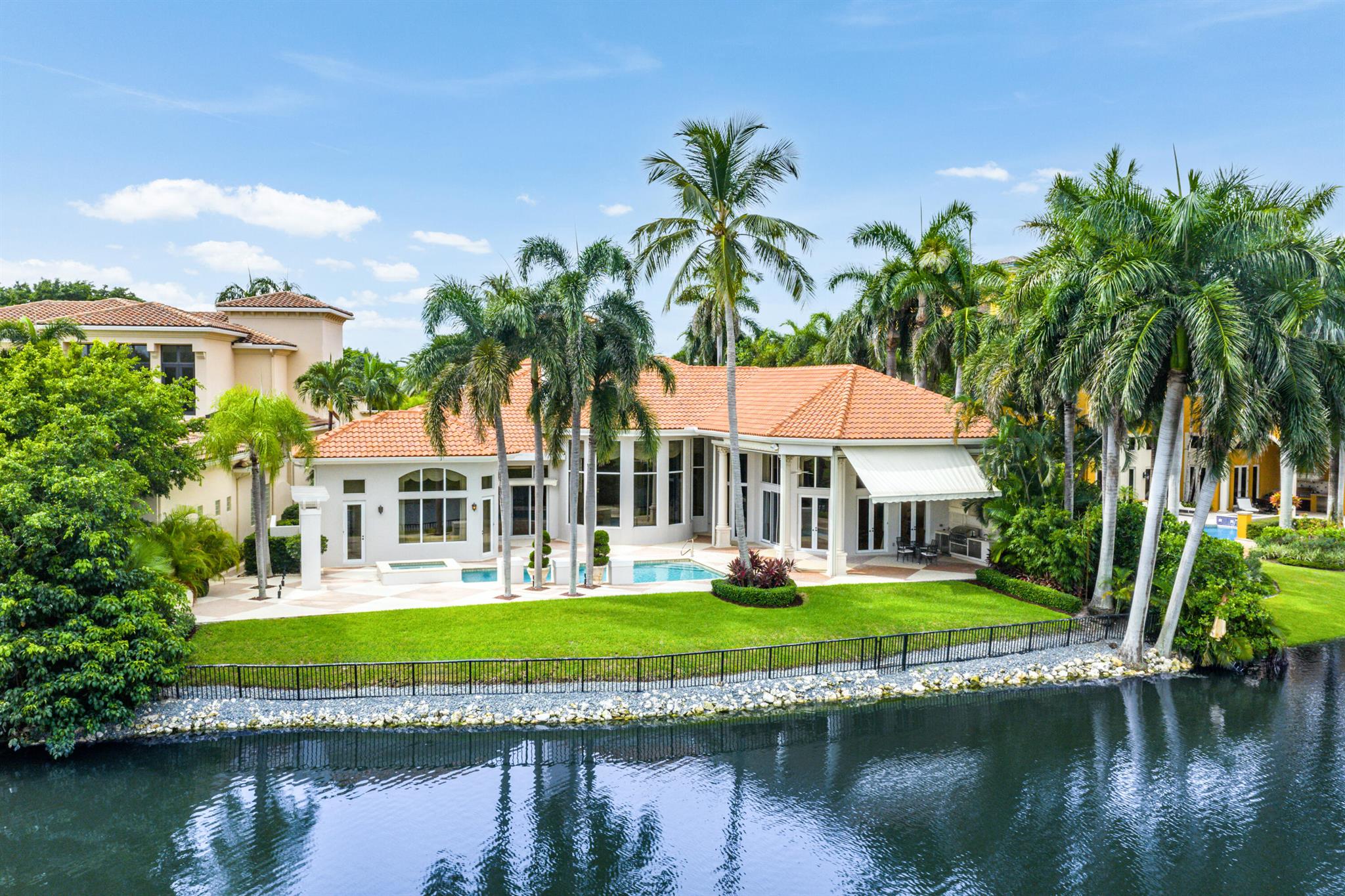 MIZNER LAKE ESTATES - Residential