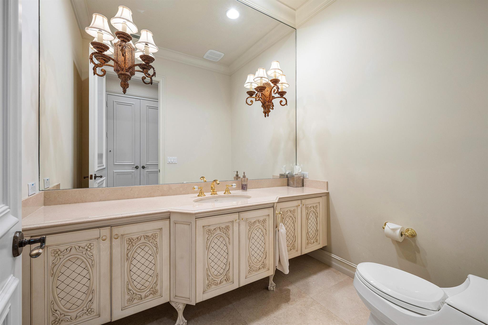 MIZNER LAKE ESTATES - Residential