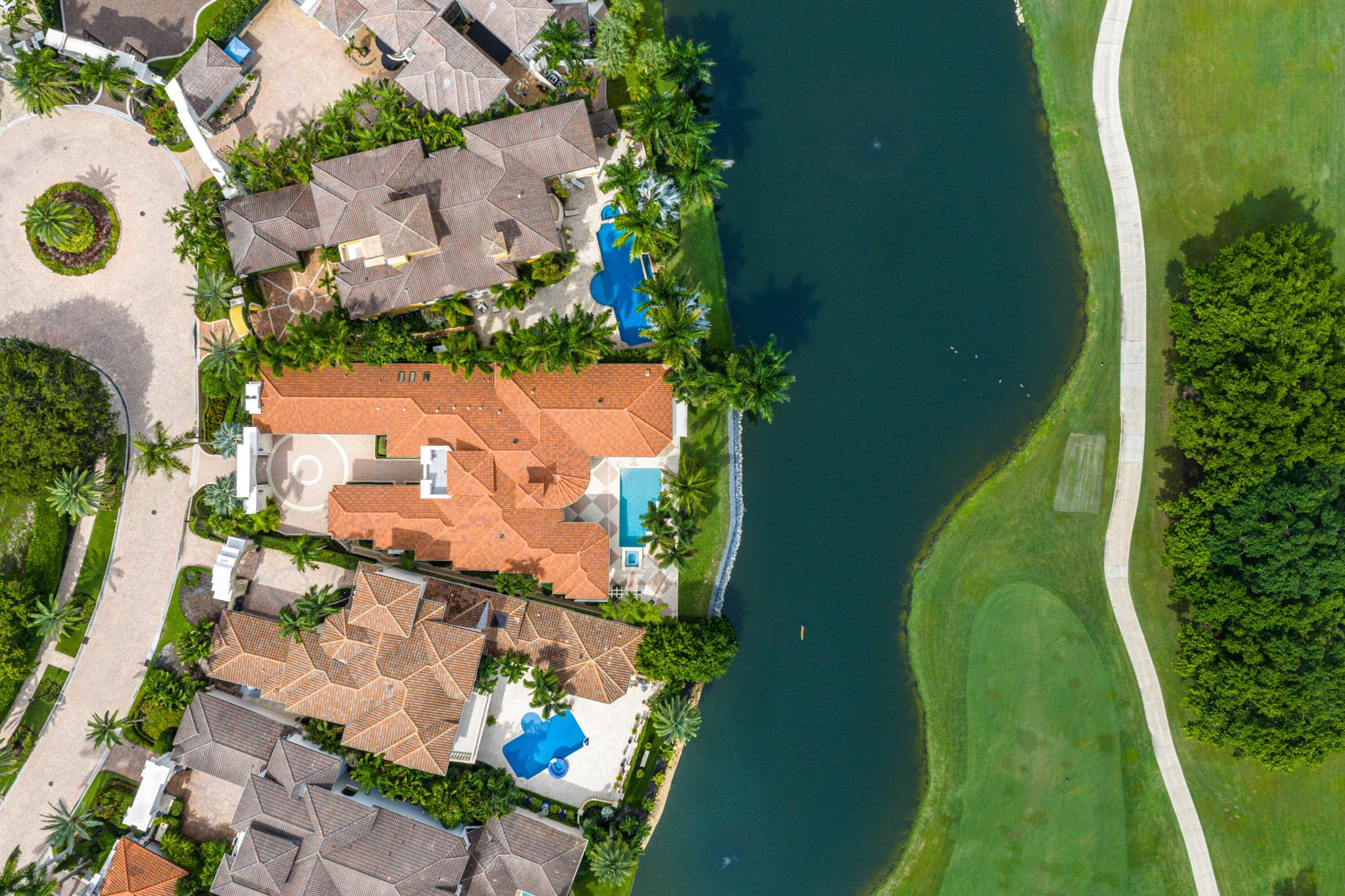 MIZNER LAKE ESTATES - Residential
