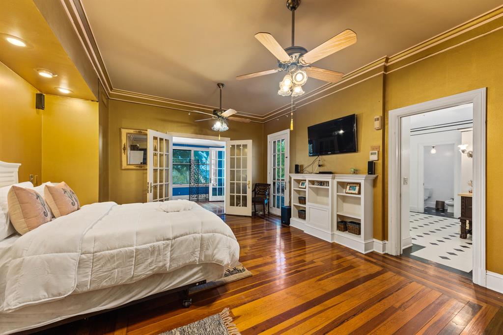 RIVER POINT - Residential