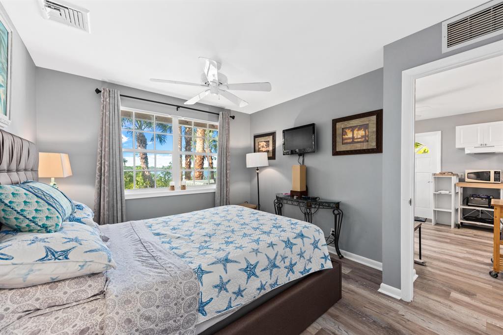 RIVER POINT - Residential