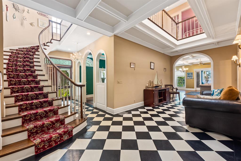 RIVER POINT - Residential