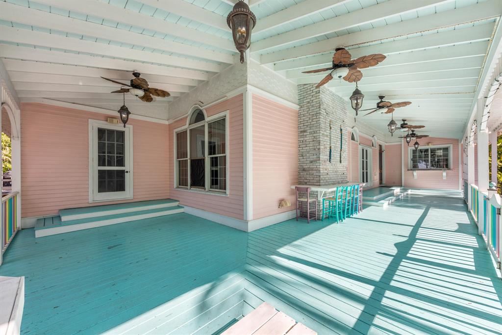 RIVER POINT - Residential