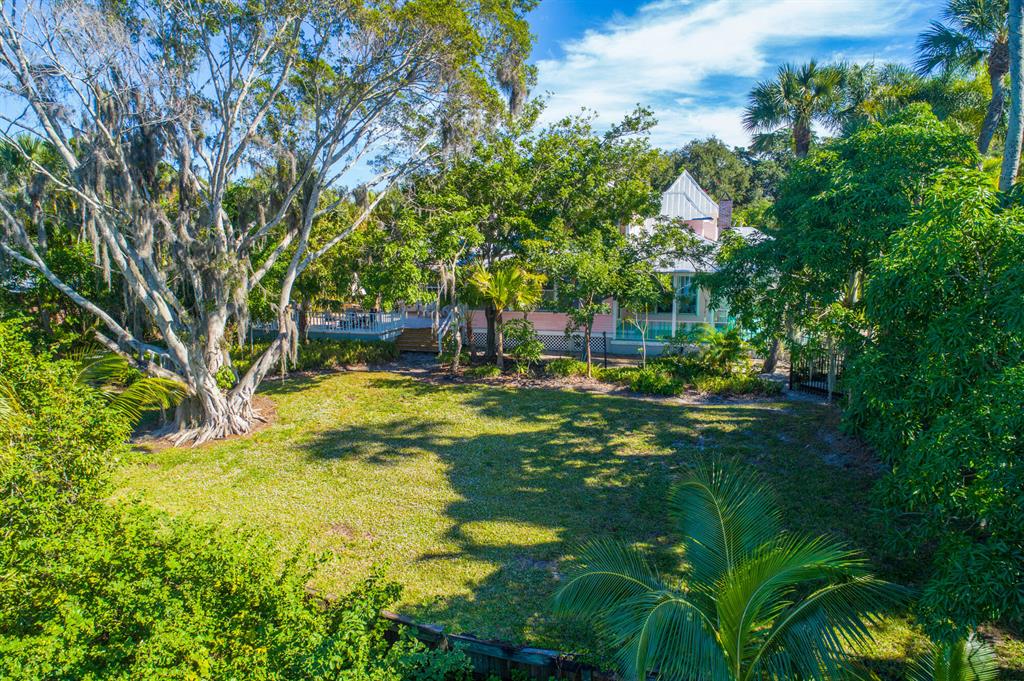 RIVER POINT - Residential