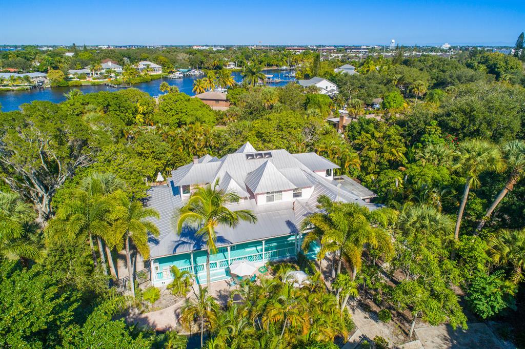 RIVER POINT - Residential