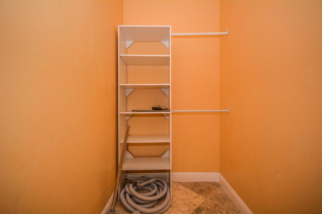 MARINA GARDENS 2 - Residential