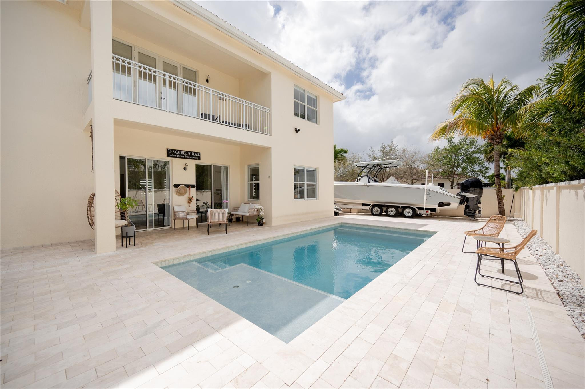 CENTURY GARDENS - Residential