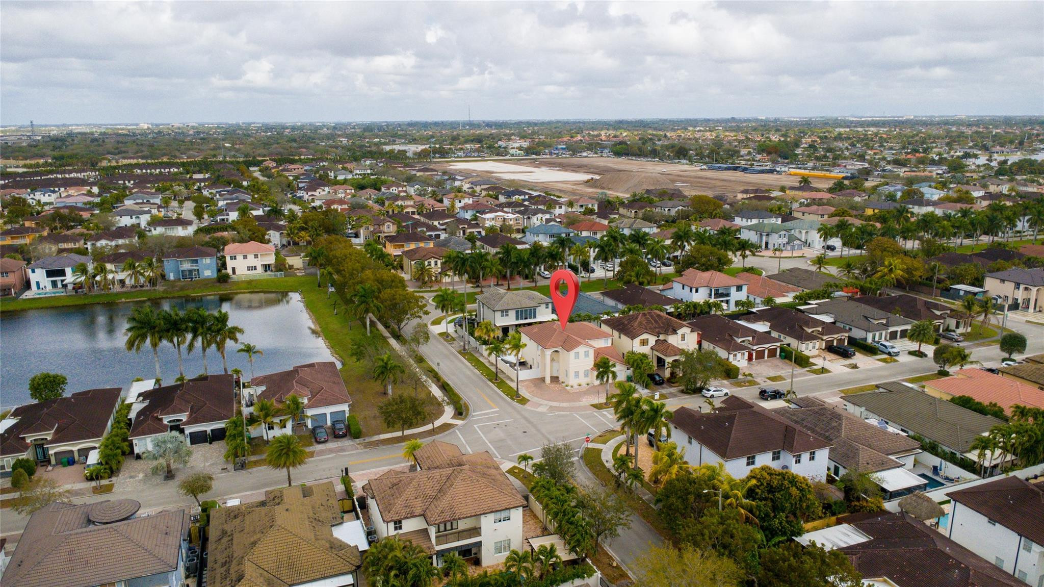 CENTURY GARDENS - Residential