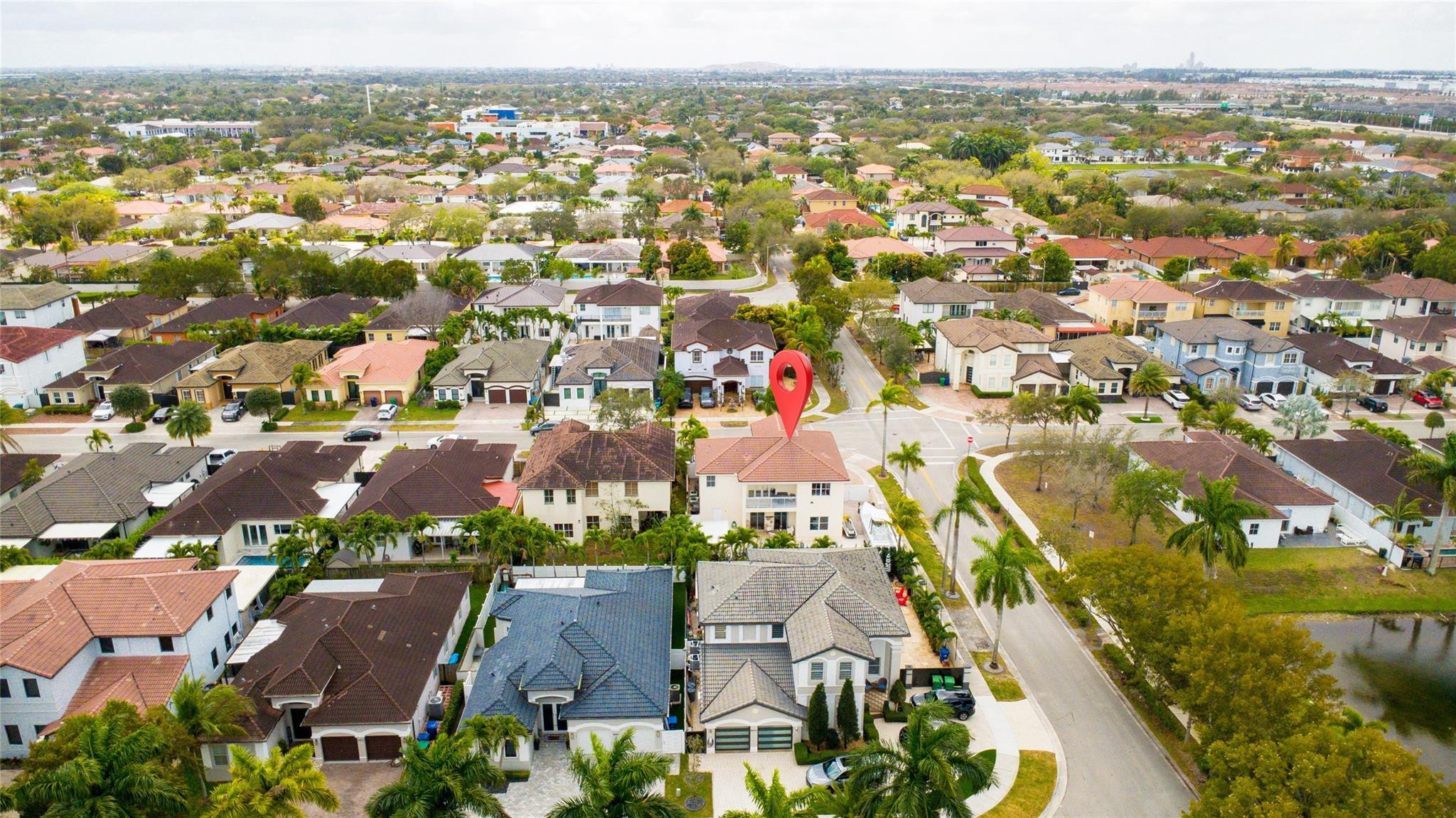CENTURY GARDENS - Residential