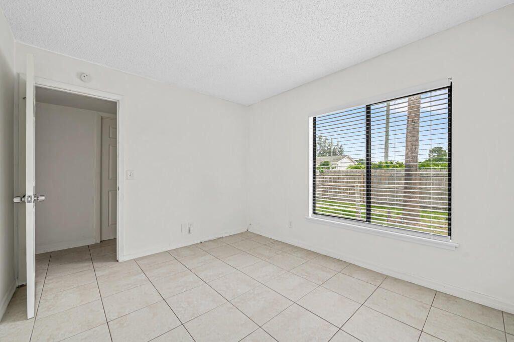 PINE CONE EST - Residential Lease