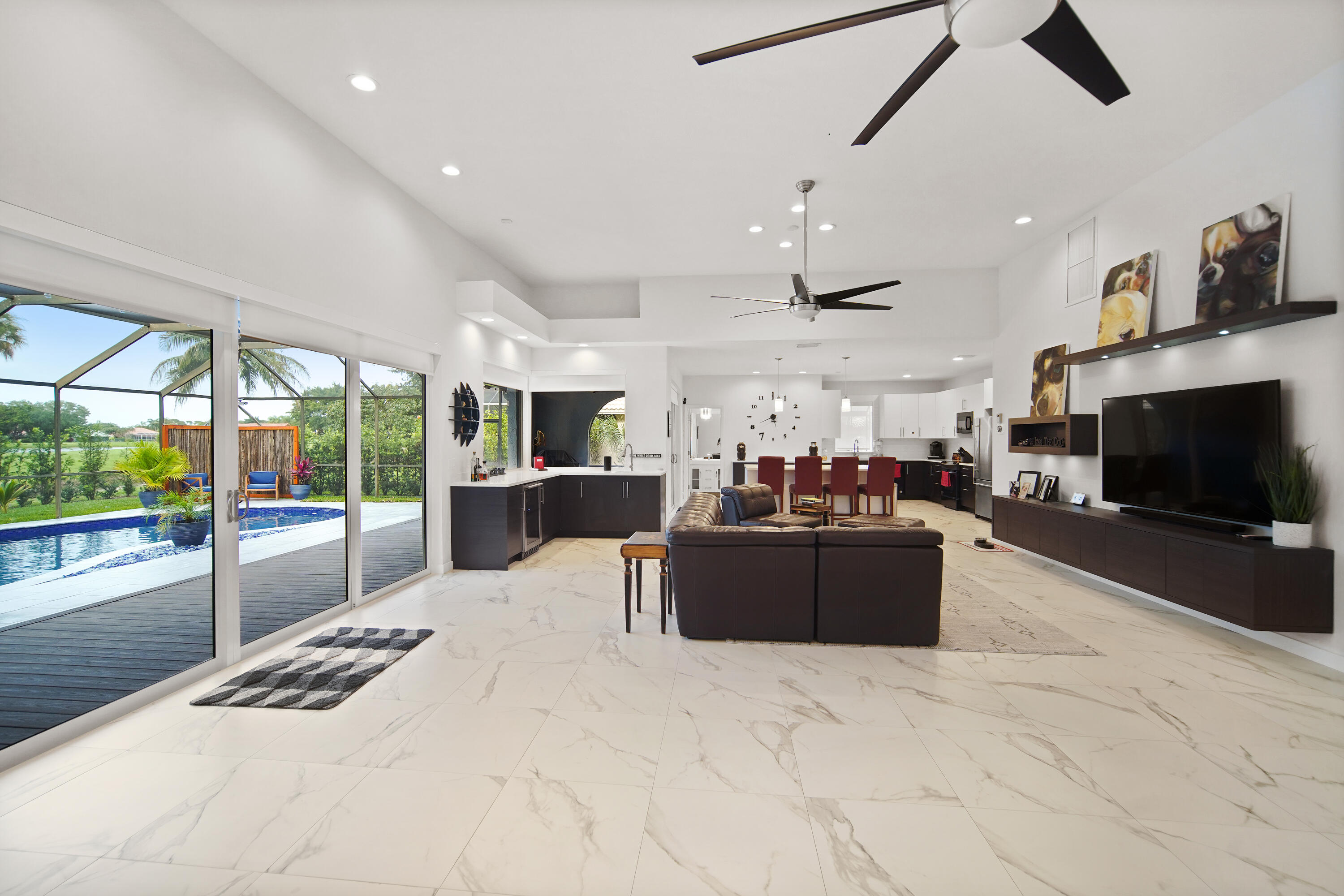 BOCA GREENS - Residential