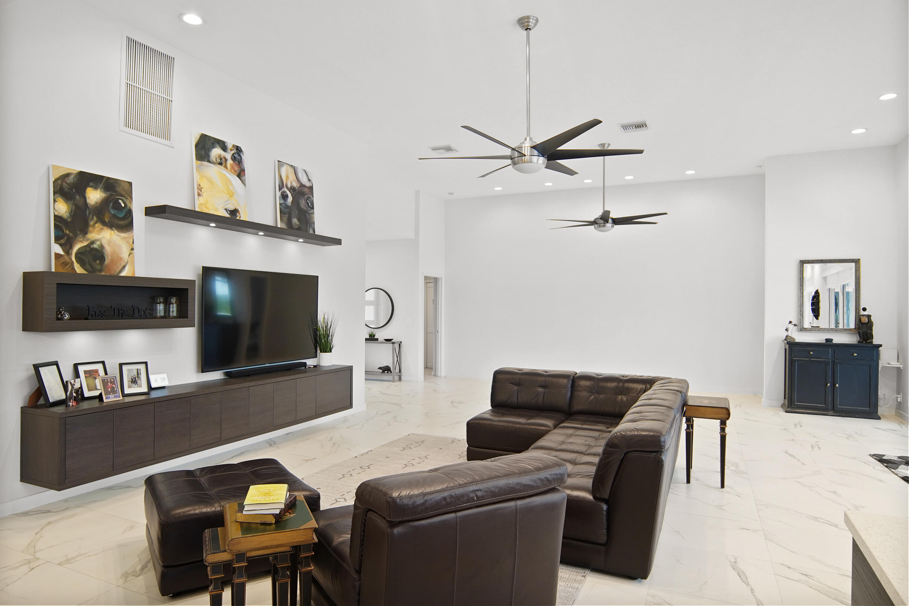 BOCA GREENS - Residential