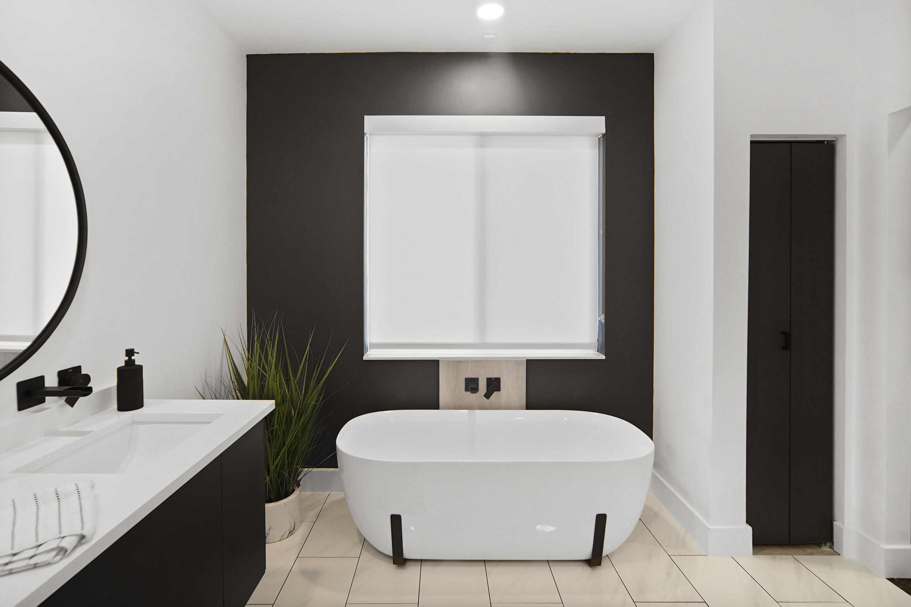 BOCA GREENS - Residential