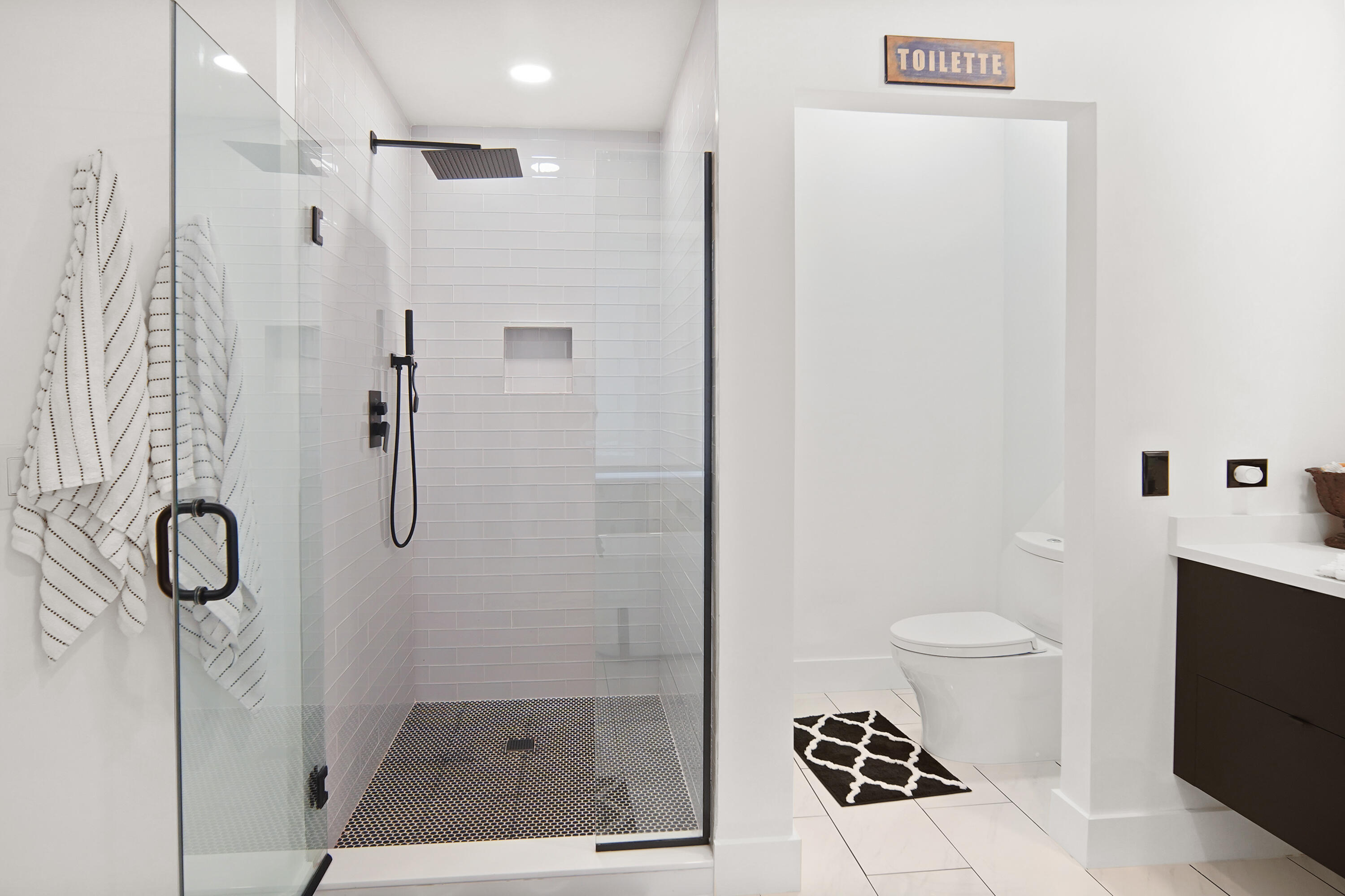 BOCA GREENS - Residential