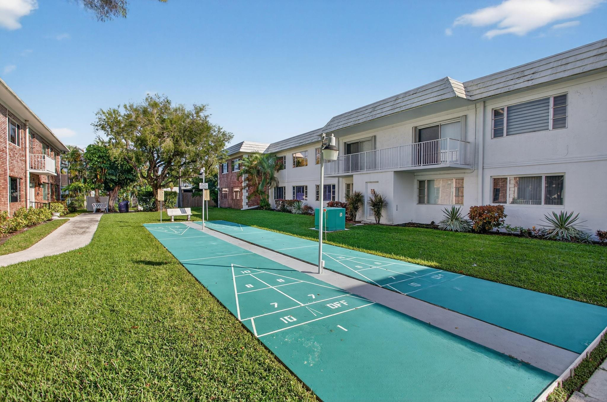 THE VIRGINIAN APARTMENTS - Residential