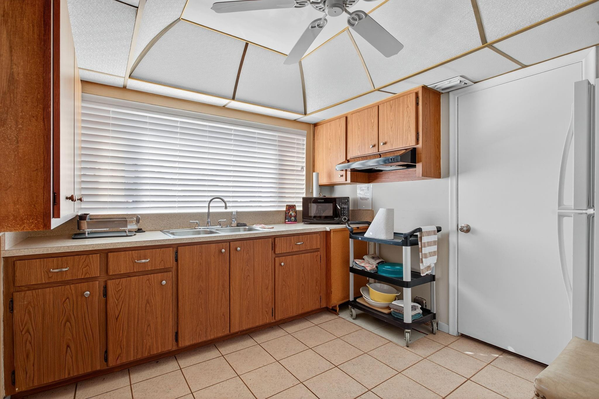 THE VIRGINIAN APARTMENTS - Residential