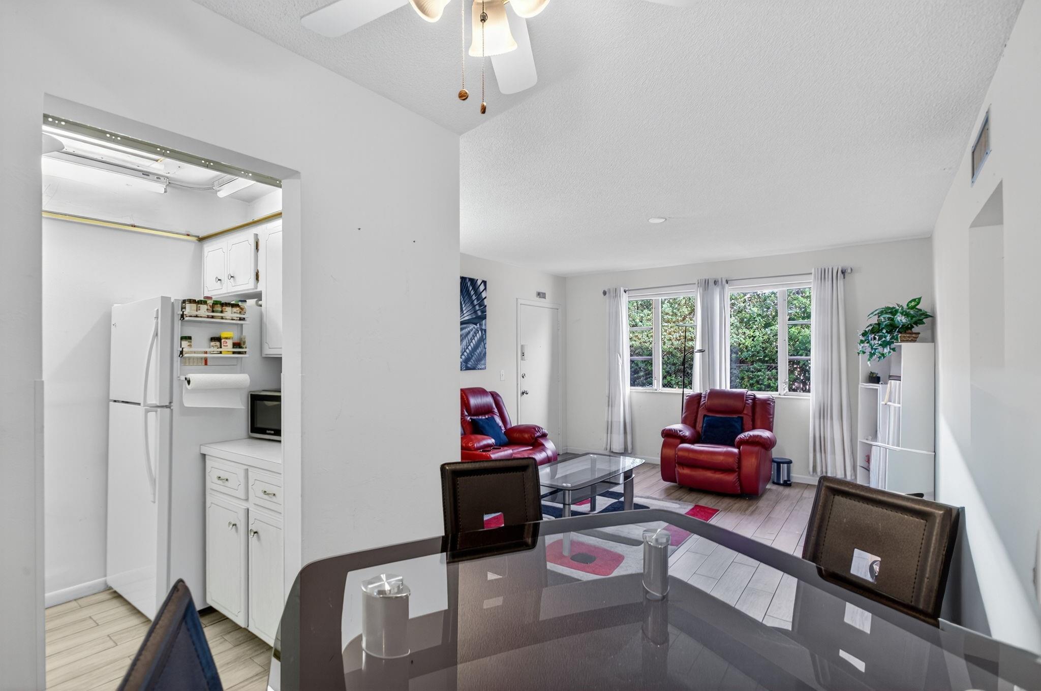 THE VIRGINIAN APARTMENTS - Residential