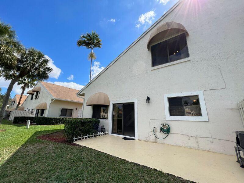 COUNTRYSIDE AT WELLEBY - Residential