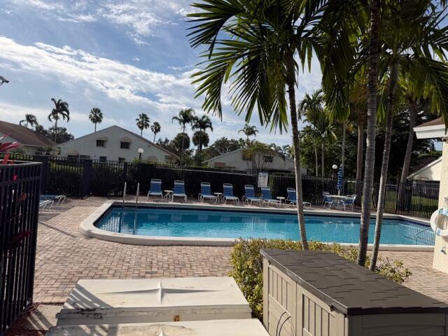 COUNTRYSIDE AT WELLEBY - Residential