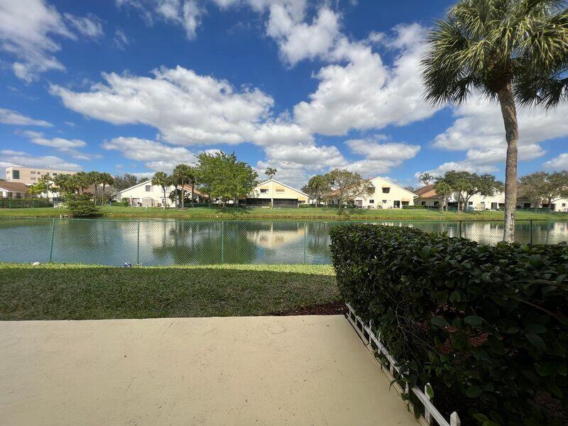 COUNTRYSIDE AT WELLEBY - Residential