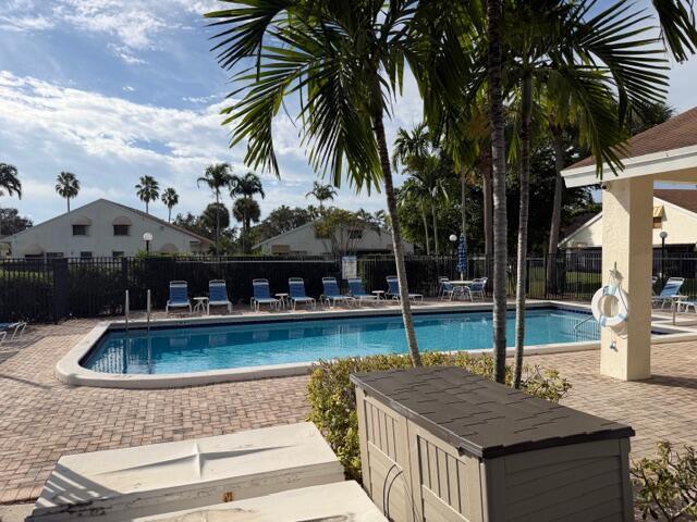 COUNTRYSIDE AT WELLEBY - Residential