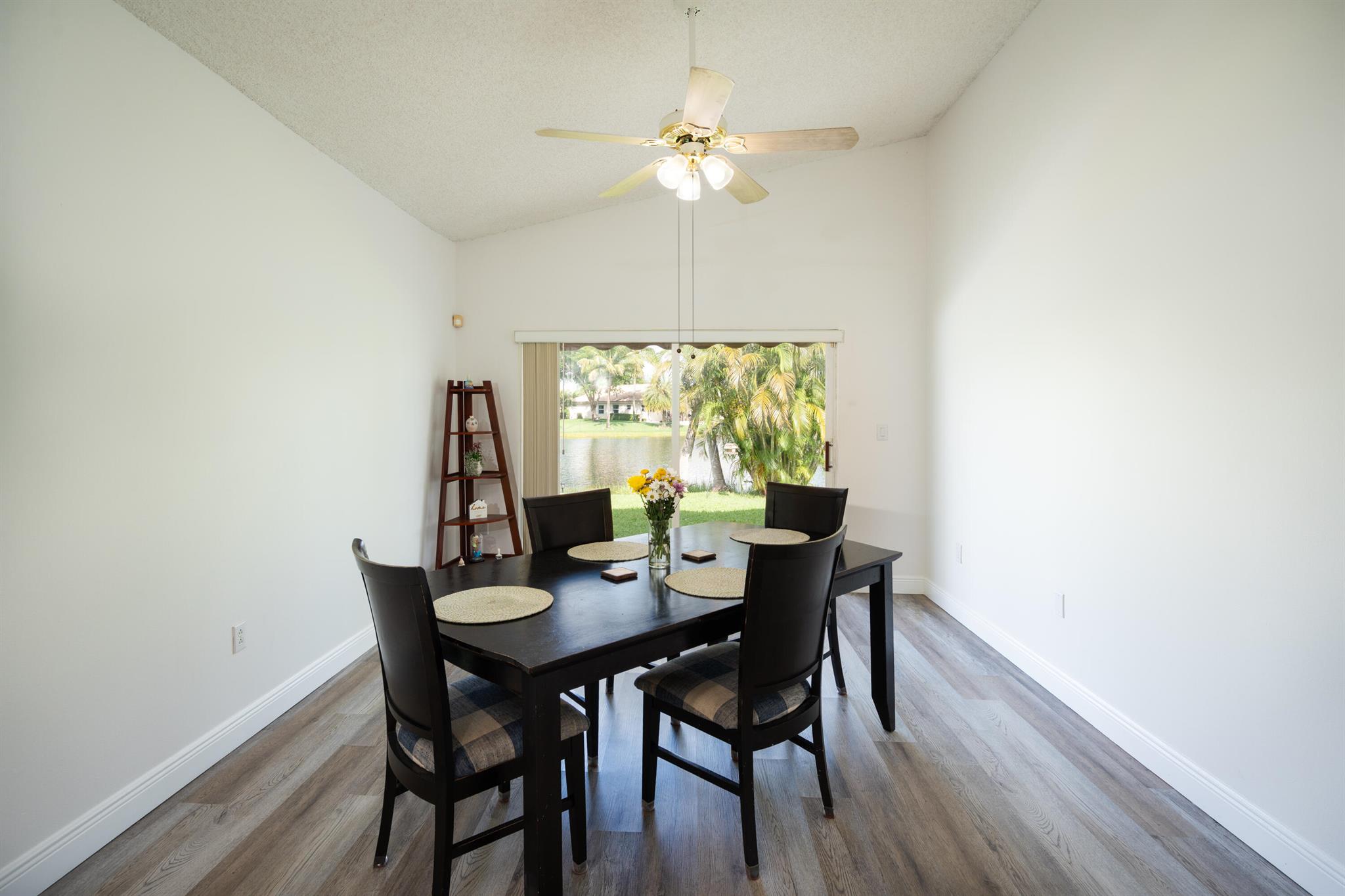 CRYSTAL POINTE - Residential